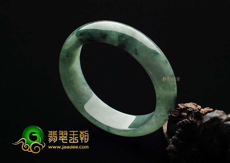 糯冰种飘花手镯(57.9mm)