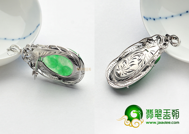 冰种飘翠镶白金如意胸坠(真钻)