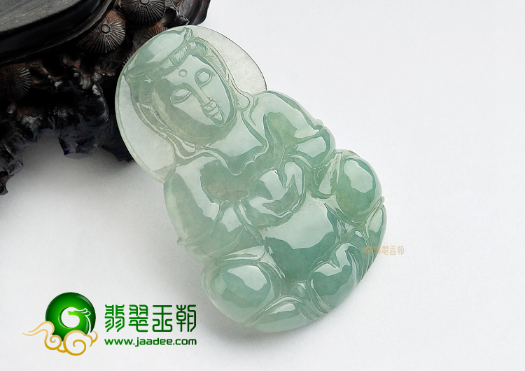 冰种晴水观音挂件
