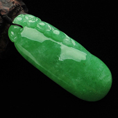 糯冰种翠色缅甸翡翠A货福瓜挂件