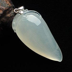 冰种淡晴水福瓜挂件