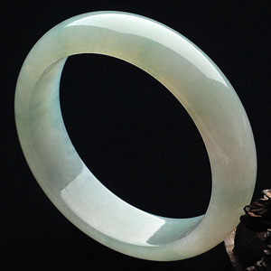 冰种晴水手镯(56.9mm)