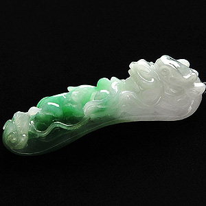 糯冰种飘翠望子成龙龙钩挂件