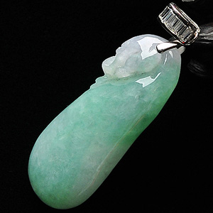 糯冰种绿晴水福瓜挂件