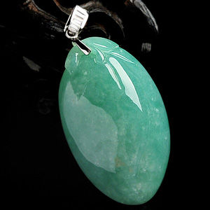 糯冰种豆色福瓜挂件