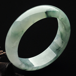 冰种飘花手镯(55.8mm)
