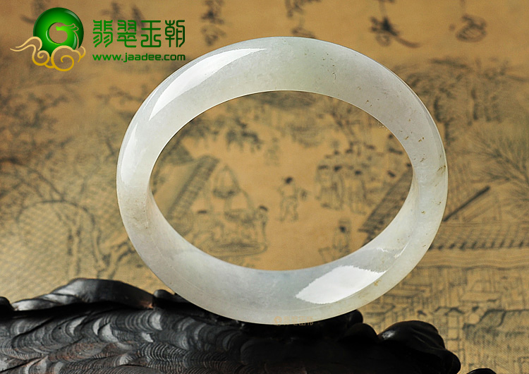 糯冰种略飘花手镯(59mm)