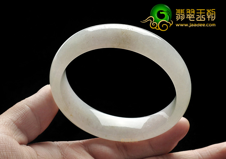 糯冰种略飘花手镯(59mm)