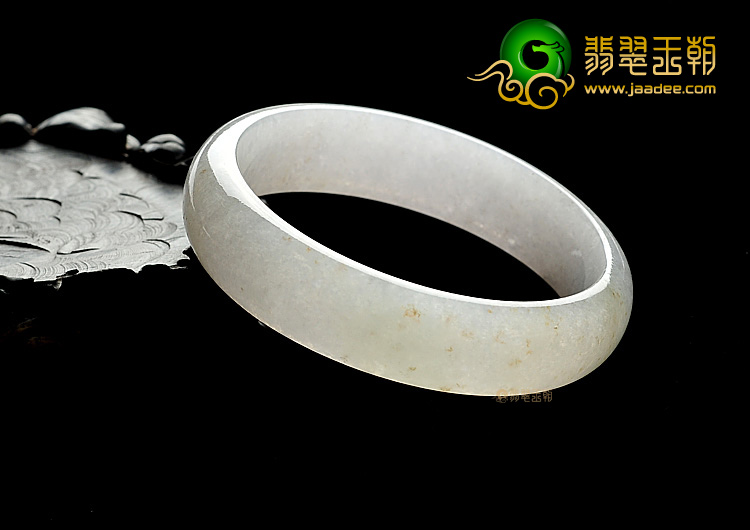 糯冰种略飘花手镯(58.8mm)