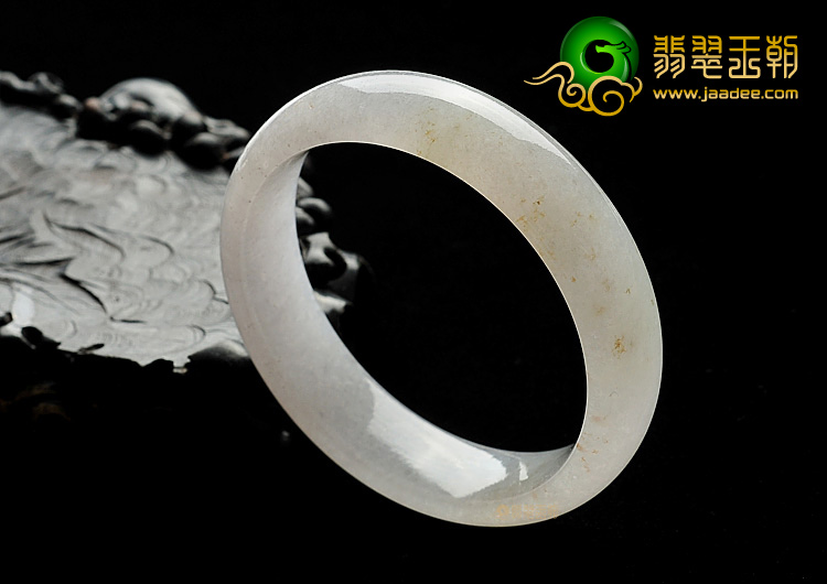 糯冰种略飘花手镯(58.8mm)