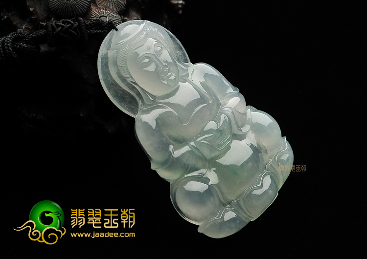 冰种淡晴水观音挂件