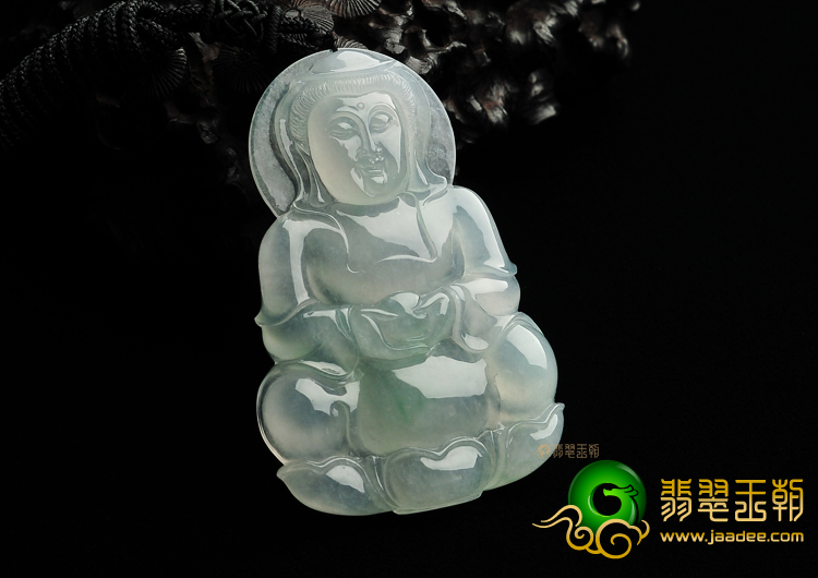 冰种淡晴水观音挂件