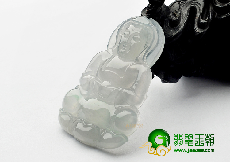 冰种淡晴水观音挂件