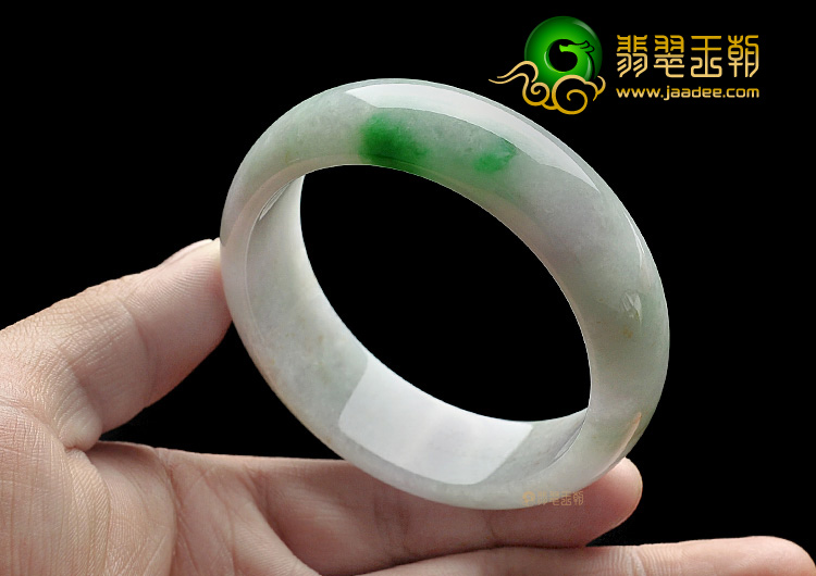 糯冰种淡春带彩手镯(56mm)