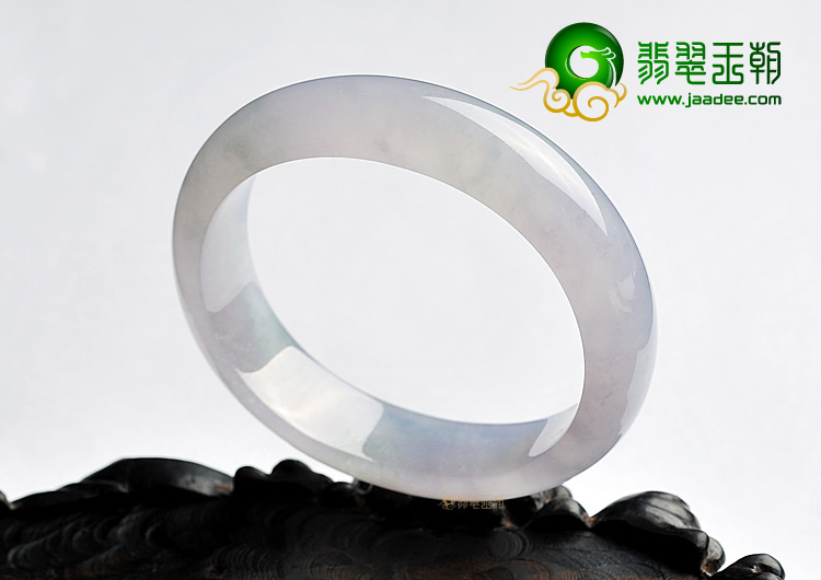 冰种淡紫罗兰贵妃镯(57.8mm-50.5mm)
