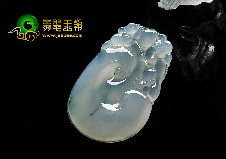 冰种飘花如意挂件