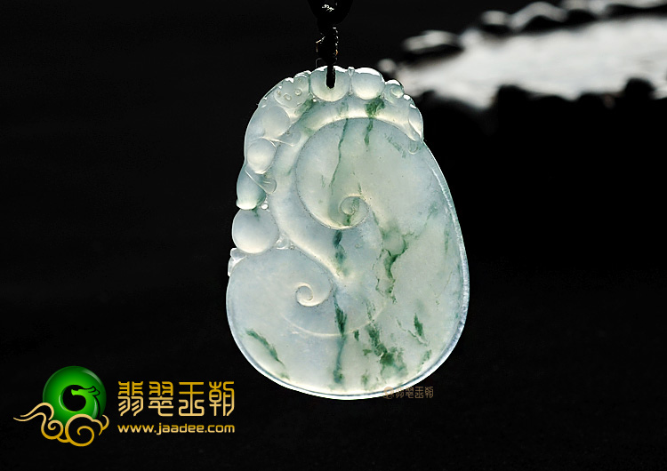 冰种飘花如意挂件