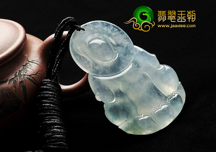 冰种飘花观音挂件