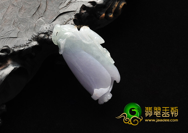糯冰种紫罗兰玉兰花挂件