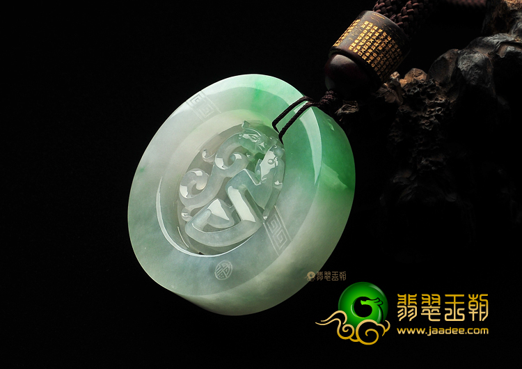 (超值推荐)糯冰种飘翠仿古龙凤挂件