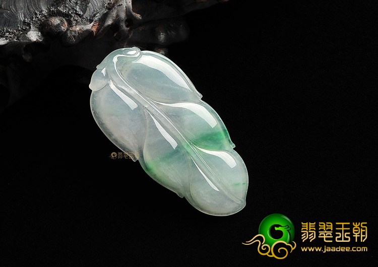 冰种飘翠叶子挂件