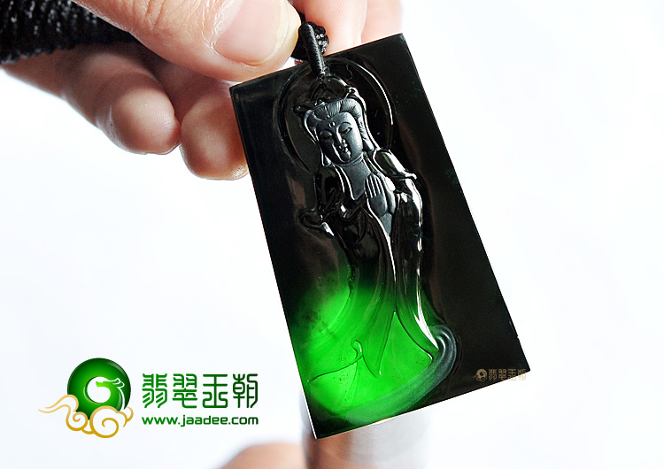 (超值推荐)玻璃种墨翠站观音挂件