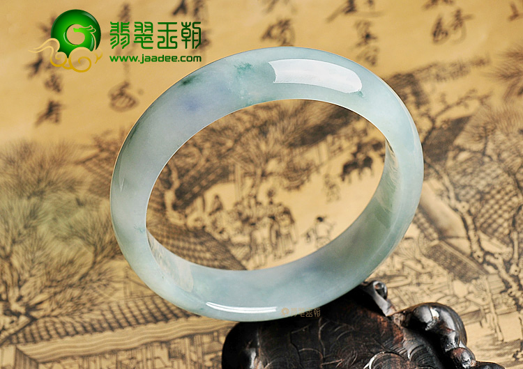 糯冰种飘花略带紫罗兰手镯(61.2mm)