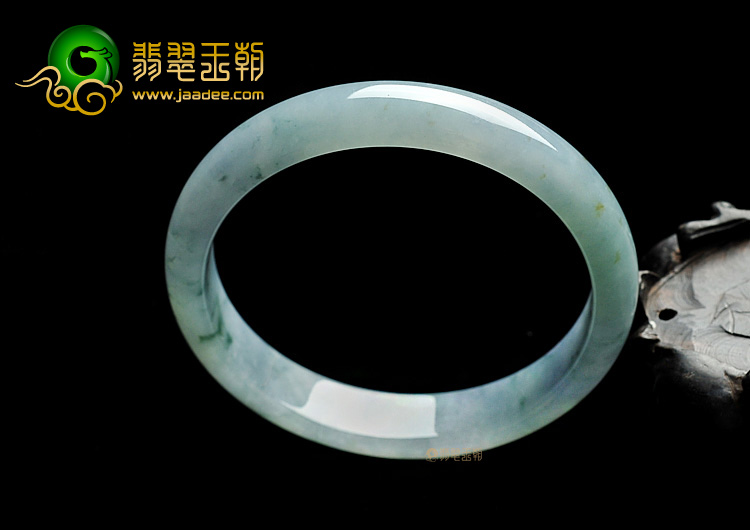 糯冰种飘花略带紫罗兰手镯(57mm)