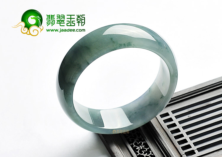 糯冰种飘花手镯(54.8mm)