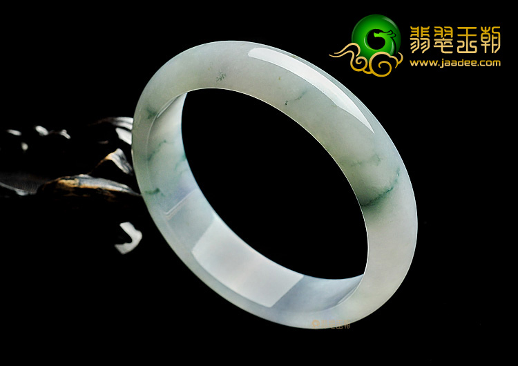 糯冰种飘花略带紫罗兰手镯(59.9mm)
