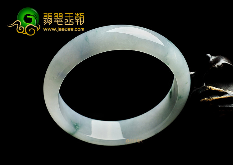 糯冰种飘花略带紫罗兰手镯(59.9mm)