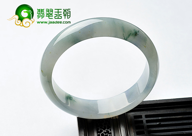 糯冰种飘花略带紫罗兰手镯(59.9mm)