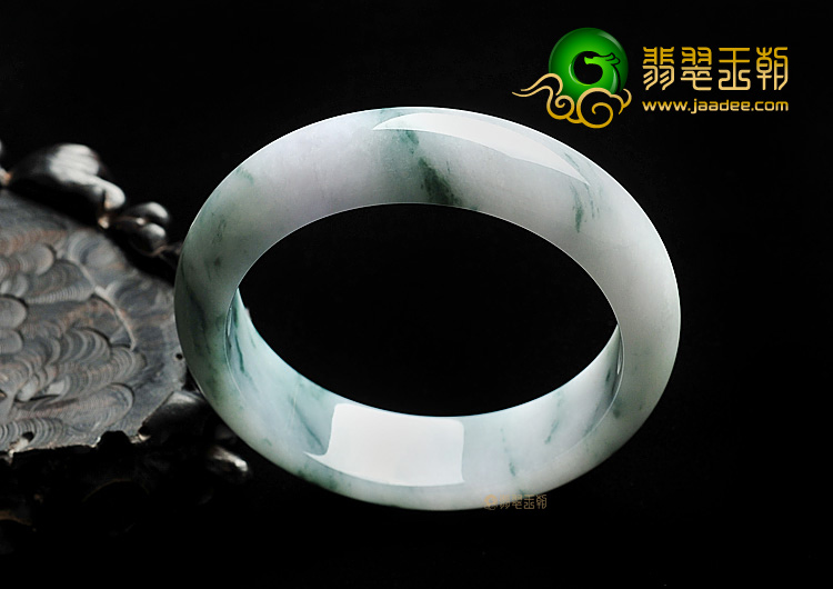 糯冰种飘花略带紫罗兰手镯(56mm)