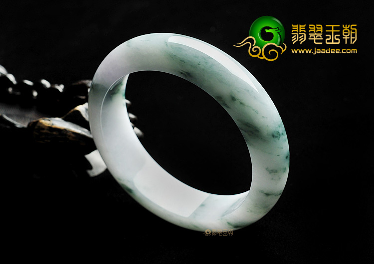 糯冰种飘花略带紫罗兰手镯(56mm)