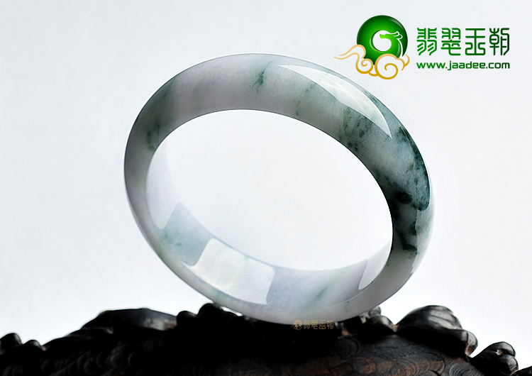 糯冰种飘花略带紫罗兰手镯(57.8mm)