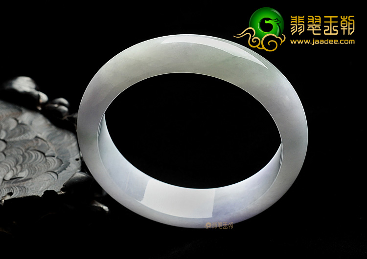 糯冰种紫罗兰略飘花手镯(58mm)