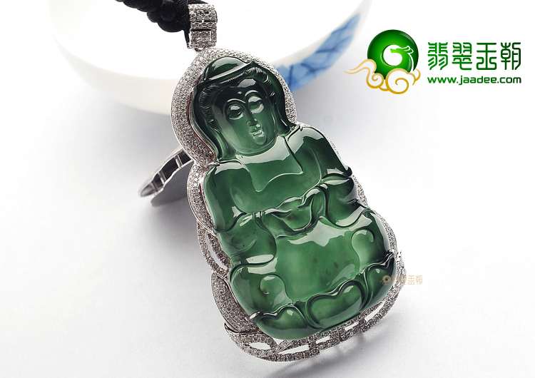 (超值推荐)玻璃种油青镶白金观音胸坠(真钻)