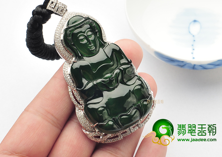 (超值推荐)玻璃种油青镶白金观音胸坠(真钻)