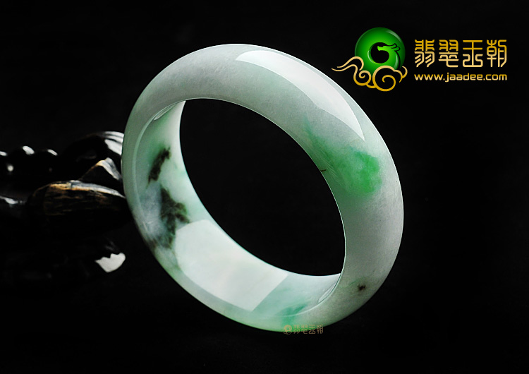 糯冰种飘翠手镯(55.1mm)