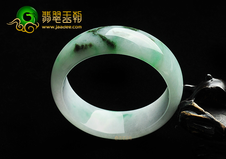糯冰种飘翠手镯(55.1mm)
