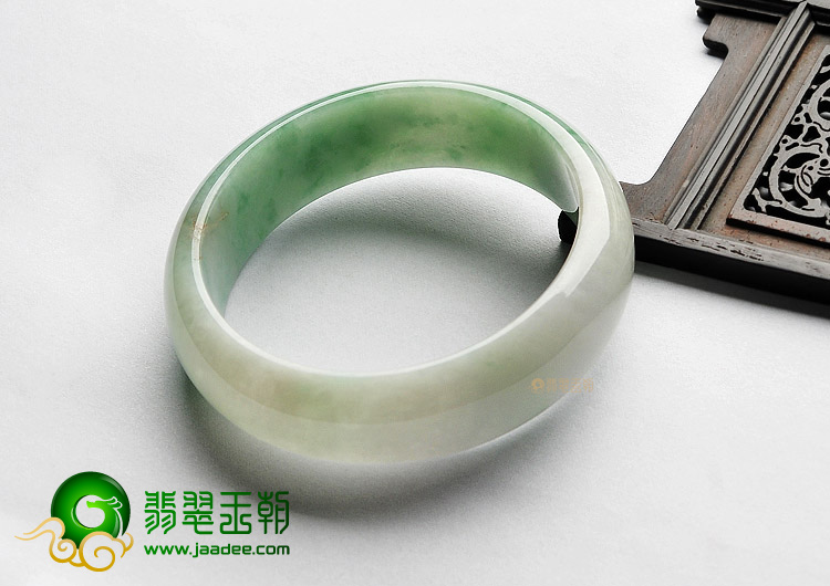 糯冰种飘花手镯(57.8mm)