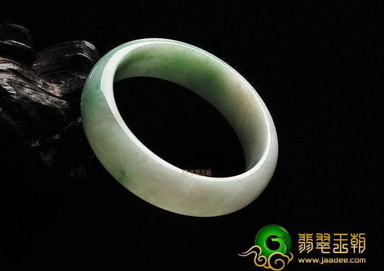 糯冰种飘花手镯(57.8mm)