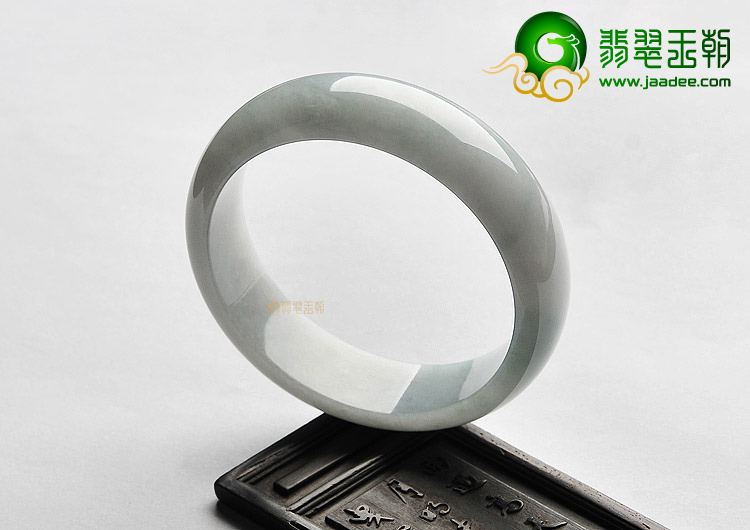 糯冰种晴水手镯(59.6mm)