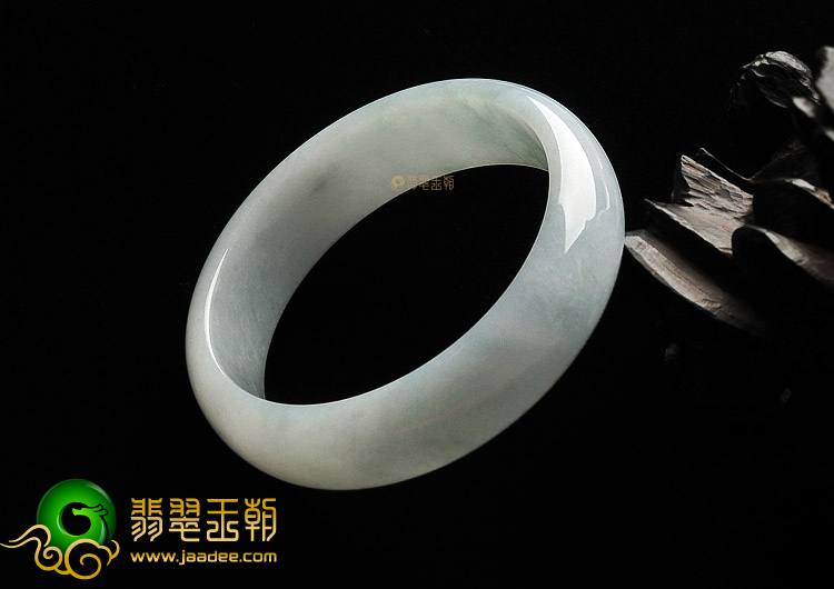 糯冰种晴水手镯(59.6mm)