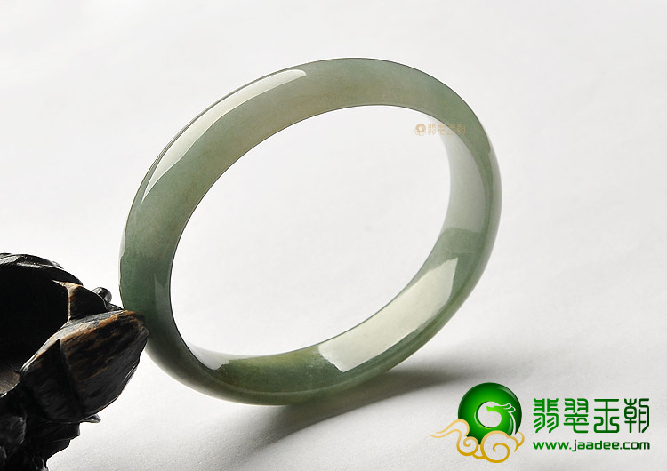 糯冰种晴水贵妃镯（55mm-46mm）