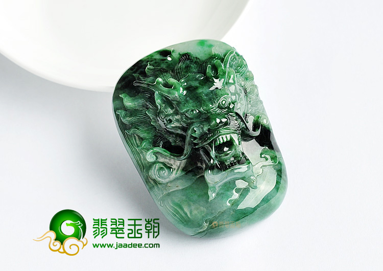 糯冰种飘花龙头挂件