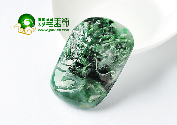 糯冰种飘花龙头挂件