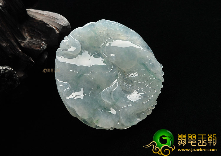 糯冰种略飘花年年有余挂件