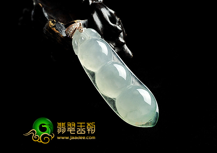 冰种略飘花四季豆挂件