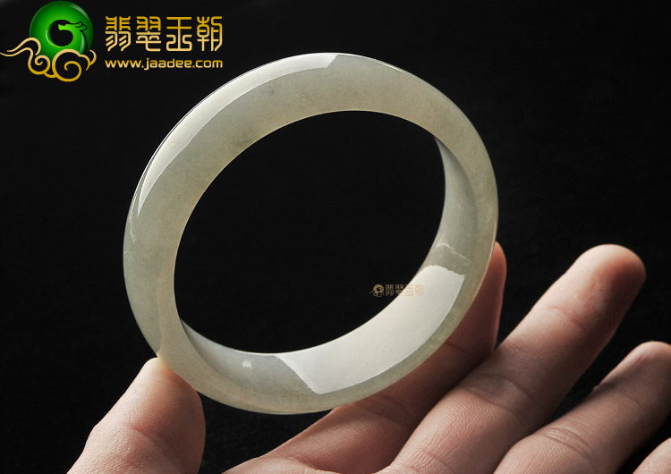 糯冰种晴水手镯（57.8mm）